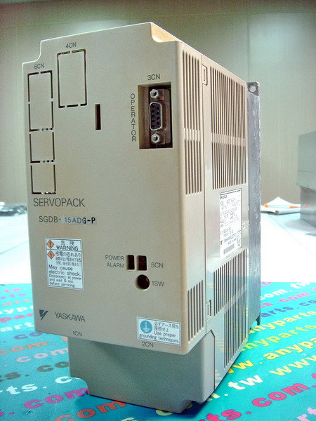 Yaskawa SGDV-1R6A11A Servo Drive 3PH 230V 400 HZ 200W, Three Phase at ₹ 800/piece in Bhavnagar