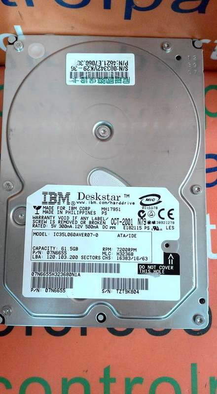 Disque Dur IBM Deskstar IC35L060AVER07-0 - 61.5 Go IDE 7200rpm 2Mo - Occasion