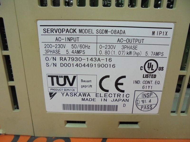 Servomoteur Yaskawa SGDM-08ADA Neuf - Pour Automatisation Industrielle