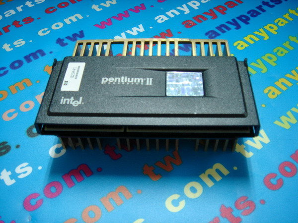 PentiumⅡ Intel CPU (Include Heat Sinks) of Various models (2)