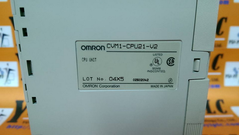 半額】 オムロン CVM1-CPU21-V2