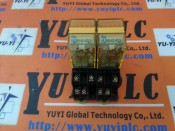 IDEC RU2S-C-A220 RELAY (1)