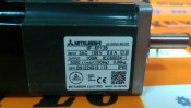 MITSUBISHI HF-KP13B SERVOMOTOR (3)