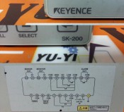 KEYENCE SK-200 Controller (3)