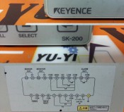 KEYENCE SK-200 Controller (3)