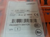 OMRON E2E-X2Y1-M1 PROXIMITY SWITCH -NEW (3)