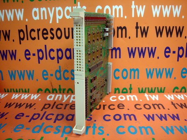 ABB DSQC 223 / DSQC-223 / DSQC223 YB560103BD/4 I/O BOARD / ABB 3HAB 2214-8/4