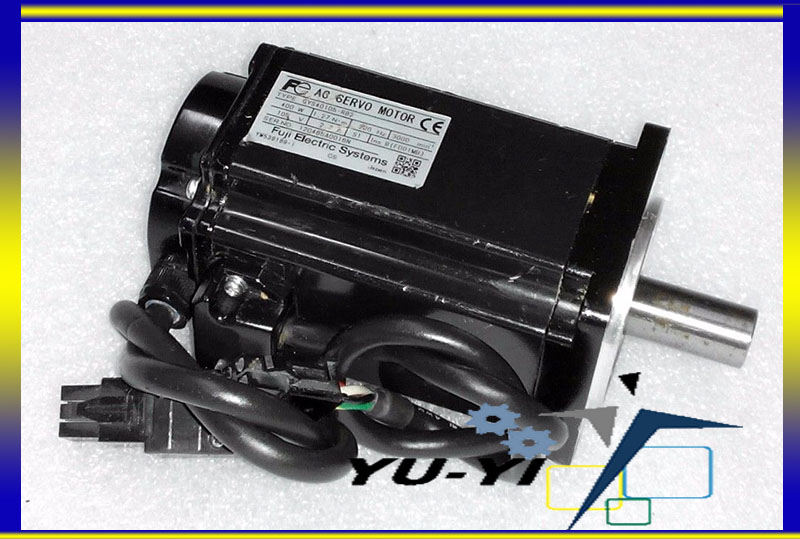 1PC Fuji servo motor GYS401DC1-CA-B Tested 