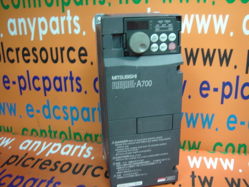 MITSUBISHI FR-A720-0. 4K-75 INVERTER