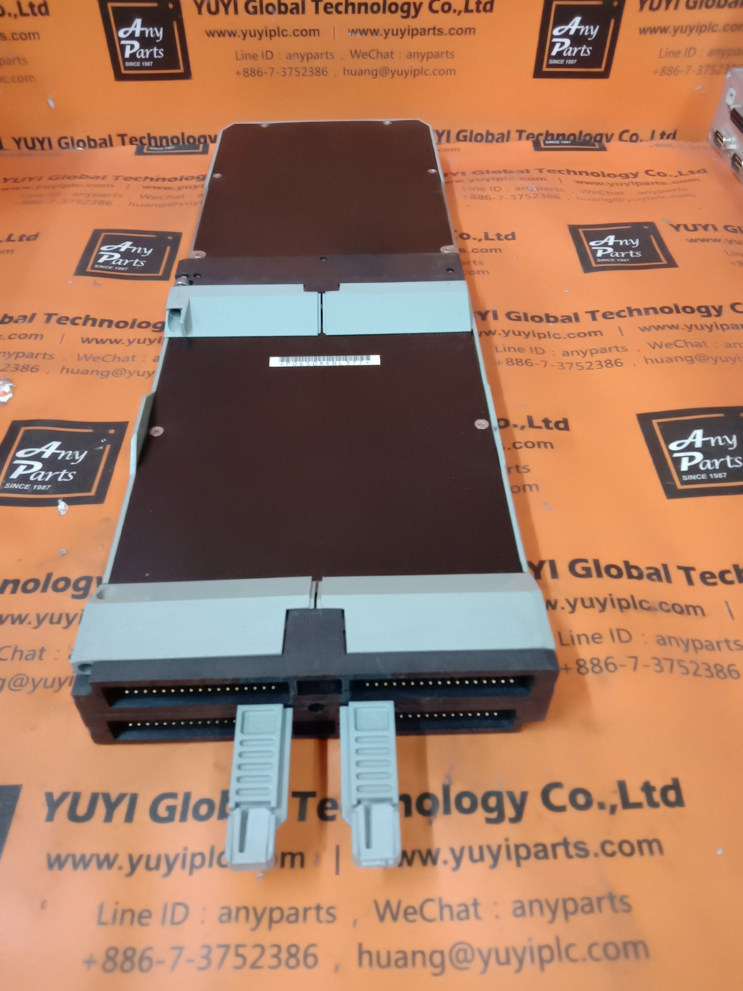 FOXBORO P0400YE-0K I/O PLC MODULE